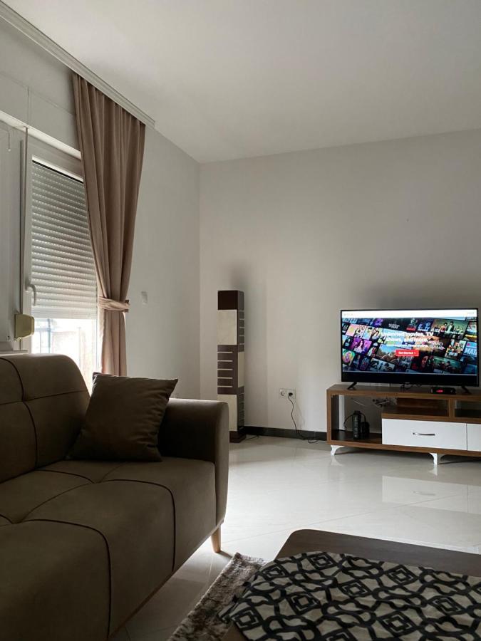 Capital Apartment Prishtina 프리슈티나 외부 사진
