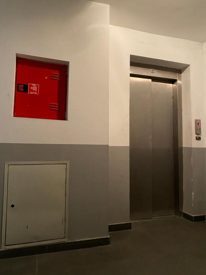 Capital Apartment Prishtina 프리슈티나 외부 사진